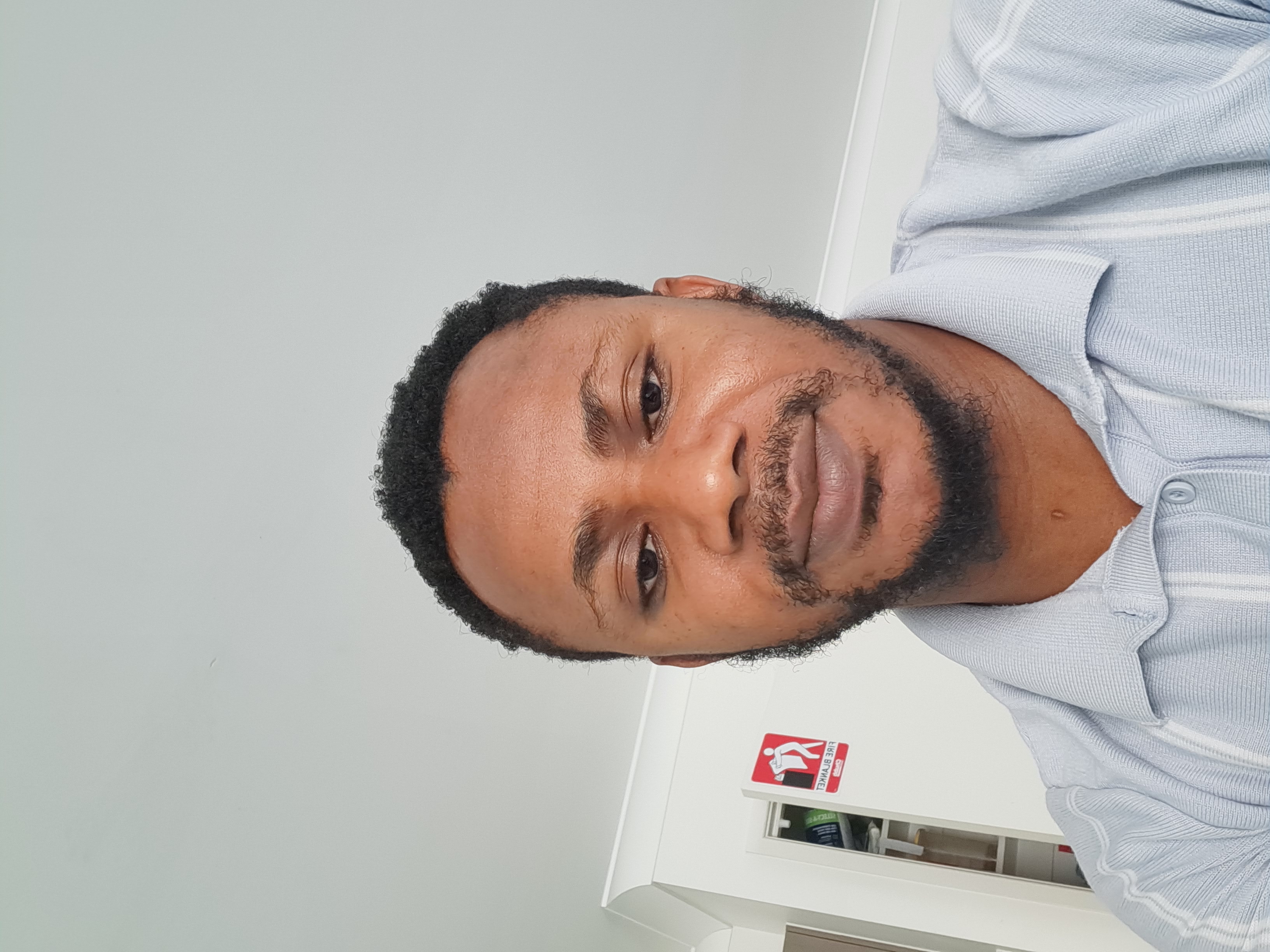 Samuel AKINTOLA